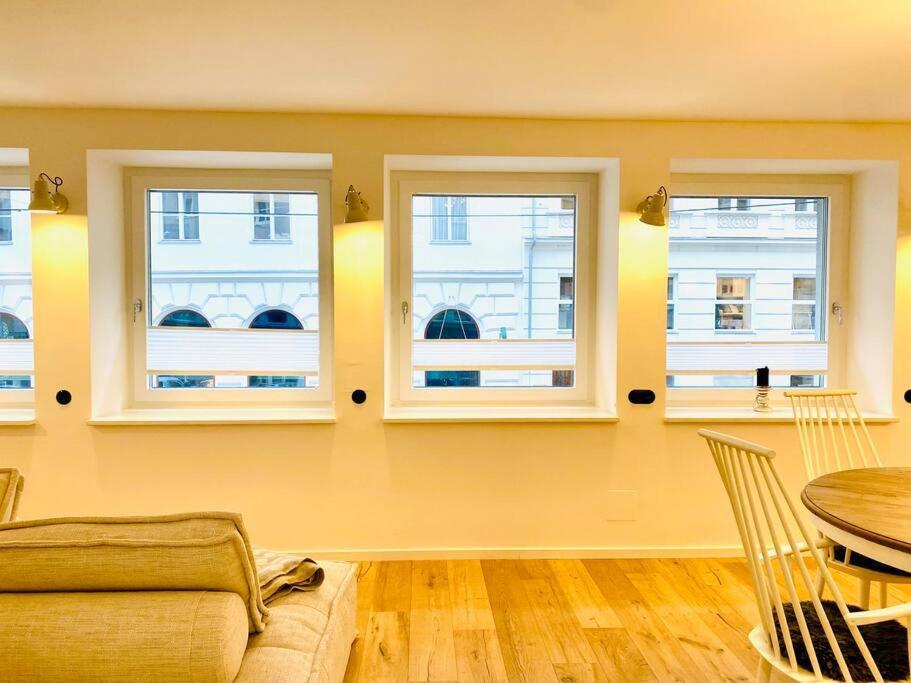 5 Minutes To At St.Stephan'S Apartment Vienna Exterior photo